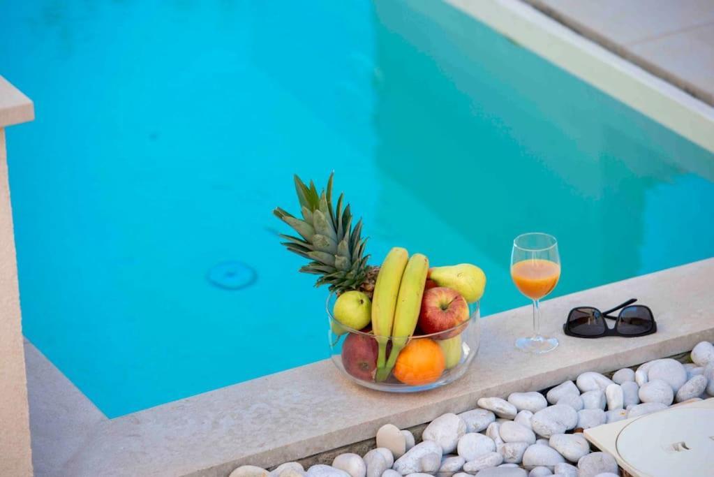 Private Pool Amazing Apartmant 察夫塔特 外观 照片